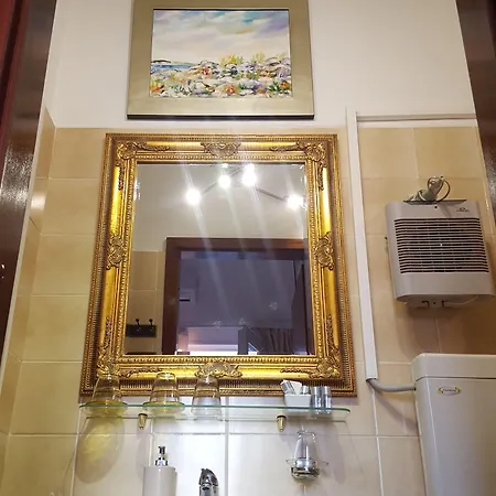 伊内斯艺术别墅酒店 扎达尔