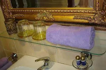 伊内斯艺术别墅酒店 3*