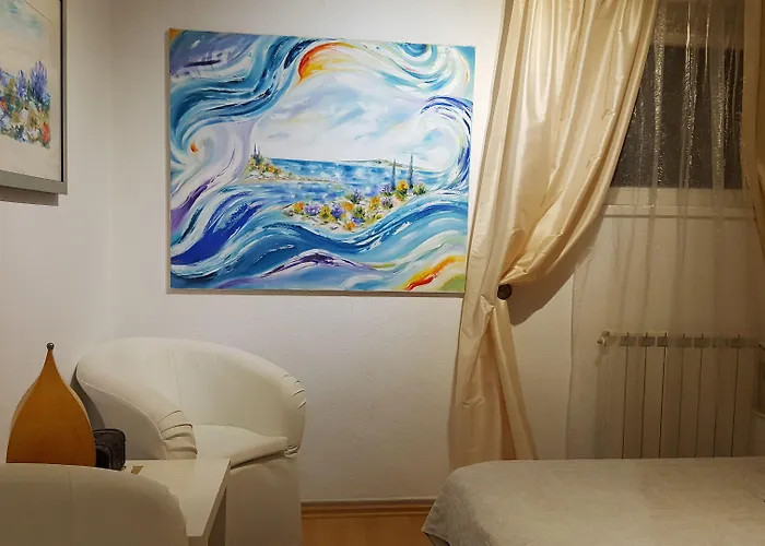 招待所 Art Ines 扎达尔