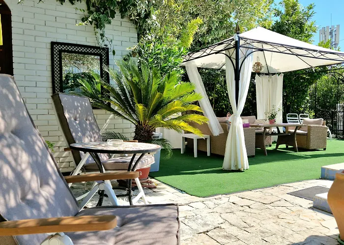 Art Ines 게스트하우스 3*