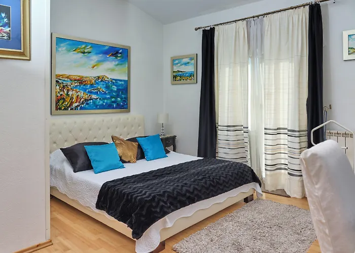 Art Ines 招待所 3*