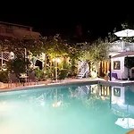 Casa de hóspedes Art Ines 3*