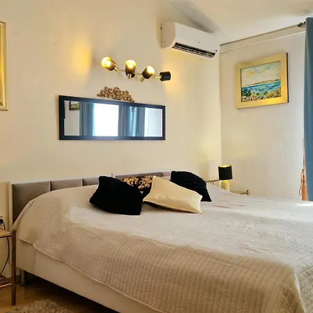 Art Ines Gostinjska kuća 3*