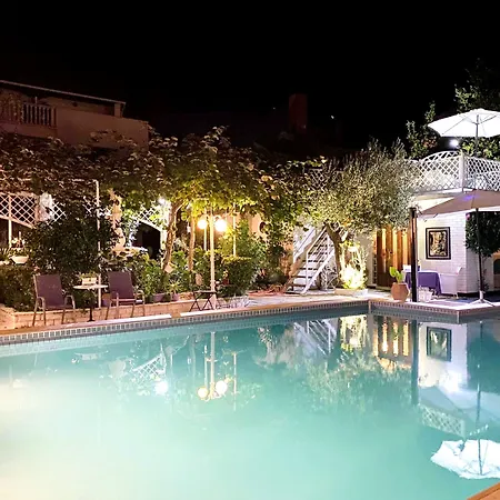 Гостевой дом Art Ines 3*