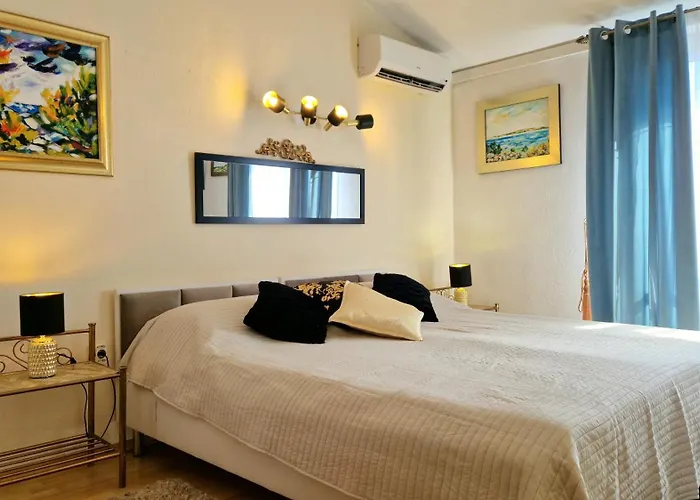 Art Ines Gostinjska kuća 3*